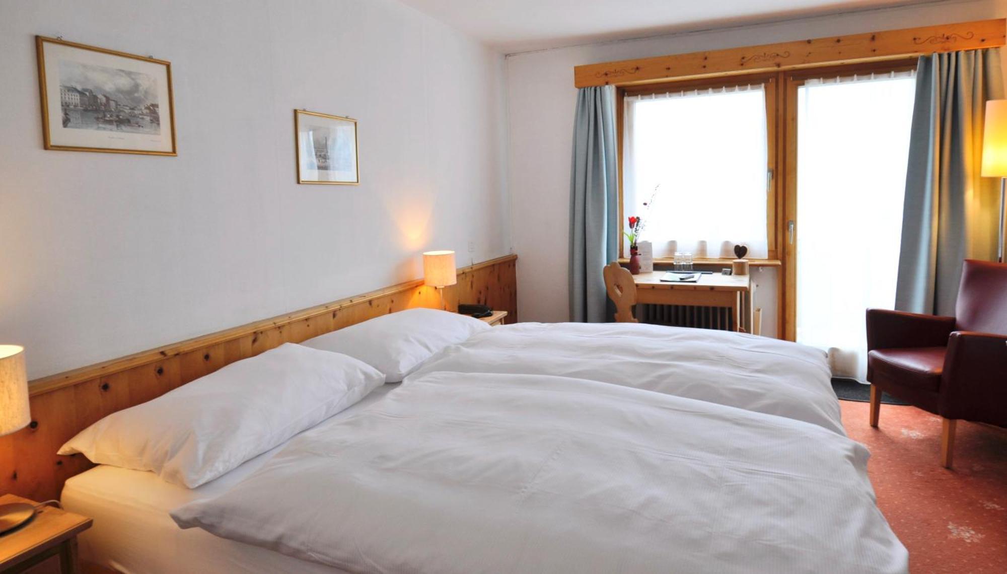Hotel Bernina Понтрезина Экстерьер фото