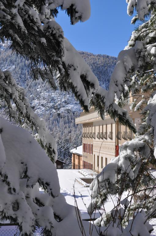 Hotel Bernina Понтрезина Экстерьер фото