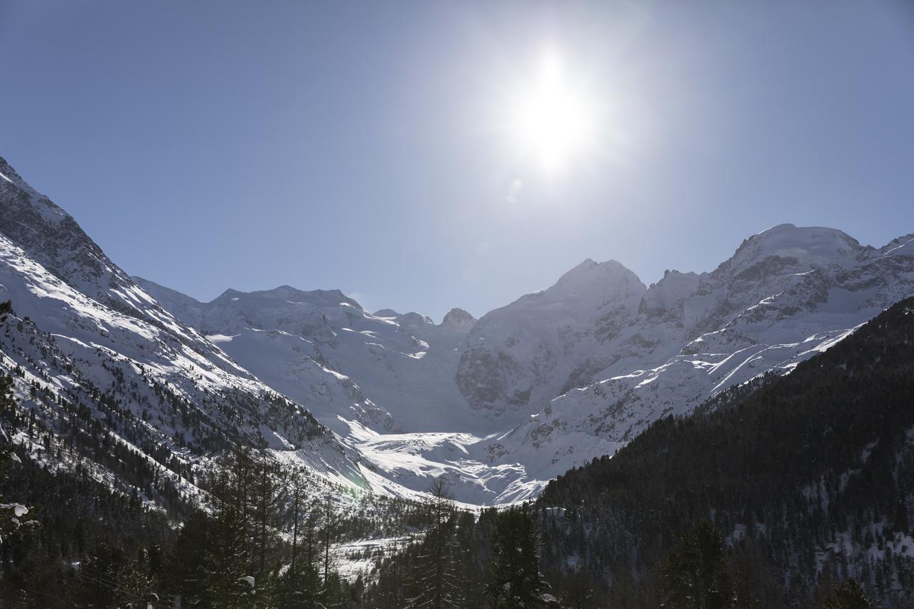 Hotel Bernina Понтрезина Экстерьер фото